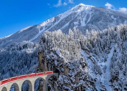 Guide de destination et de voyage pour la Suisse