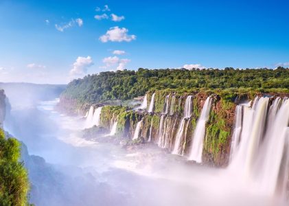 Cascades, villes et plages en Argentine et Uruguay – 10 jours