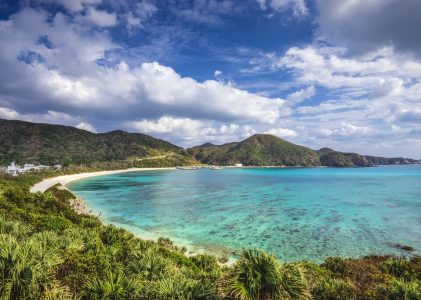 Villes, montagnes et plages du Japon : Tokyo, Hakone, Kyoto, Osaka et Okinawa – 13 jours