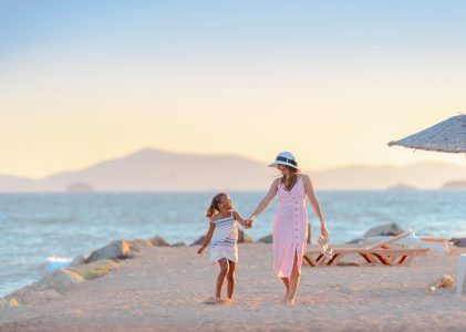 S&rsquo;amuser en famille en Espagne : Barcelone, Andalousie et Madrid – 16 jours