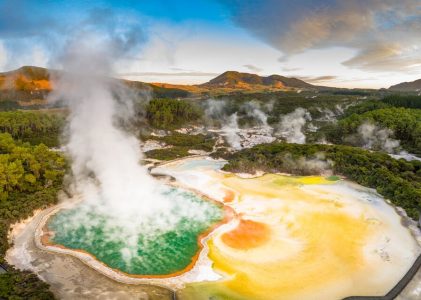 Découvrez les paysages de la Nouvelle-Zélande en voiture : Les vignobles, les glaciers, les fjords et les merveilles géothermiques – 20 jours